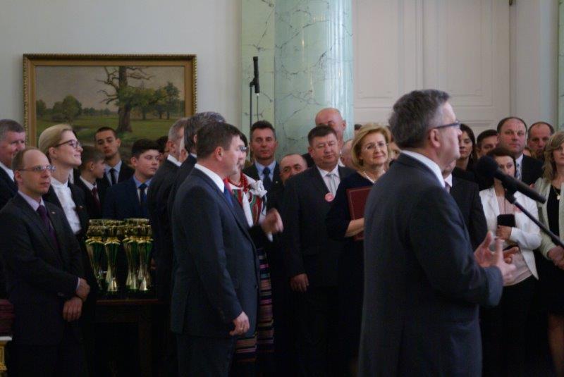 Prezydent Bronisław Komorowski wita gości 